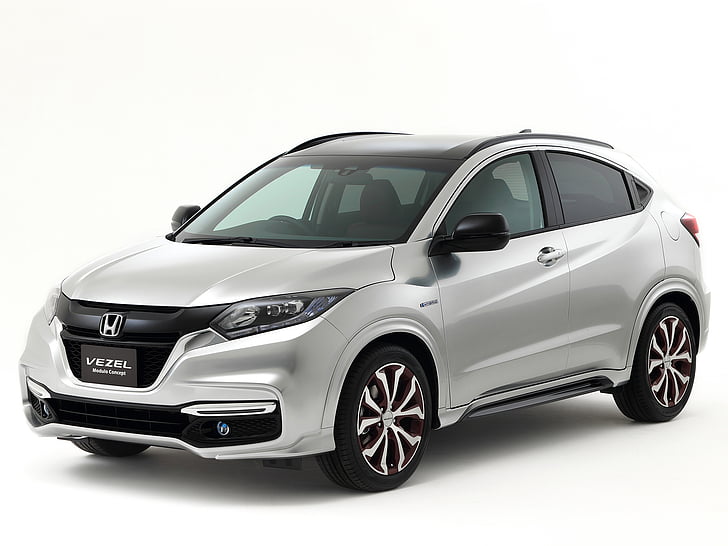 Honda Vezel or similar